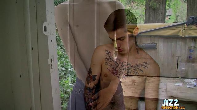Voyeur And Exhibitionist Fuck - Chris Porter And Philip Ashton