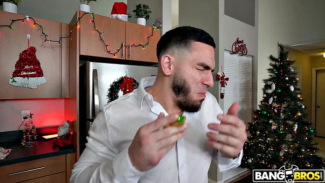 A Horny Christmas Tale