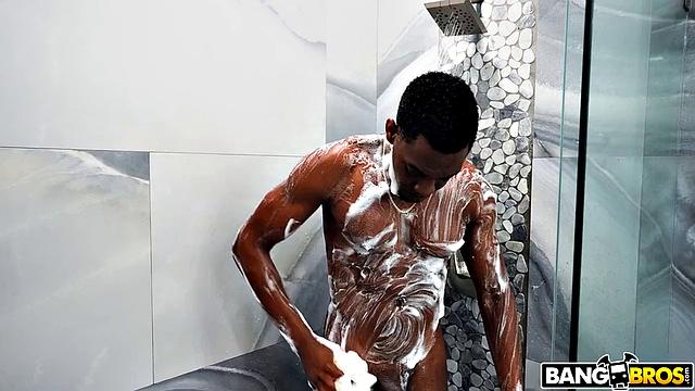 His Giant Made Her Curious