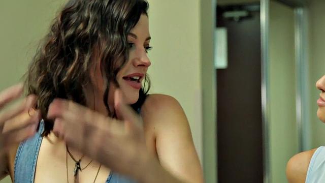 19yo lesbian fucked in the asshole by nympho lesbian slut