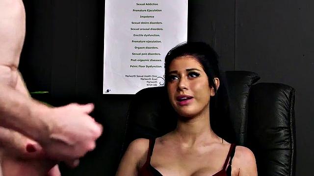 британская cfnm домина заводит до свежего финиша на глазах