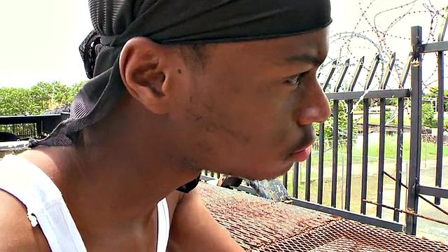 Real Nubian thuggoing gay from straight in outdoor public sex