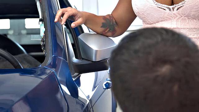 RIM4K. Man can't resist MILF and allows her to eat butt