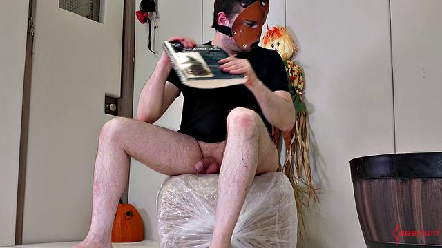 Ebony Noemie Bilas deep throating