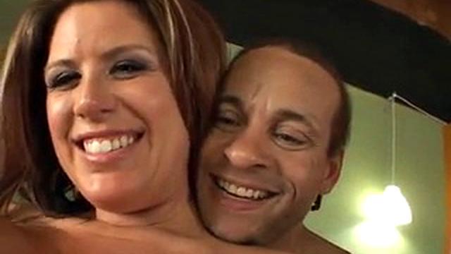 Lisa Sparx Gets Her Gigantic Juggs Fucked and Jizzed