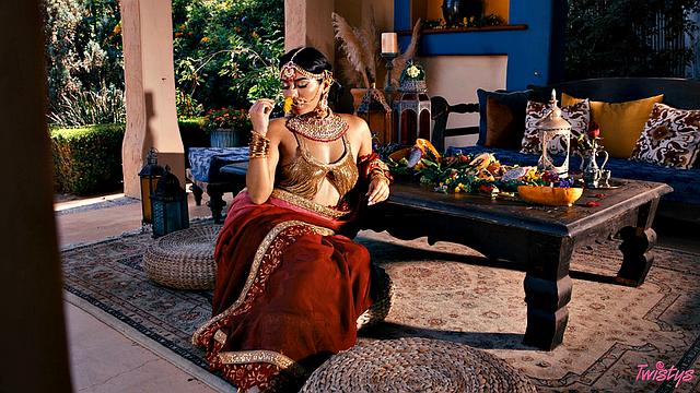 TOTM - Jasmine Blooms