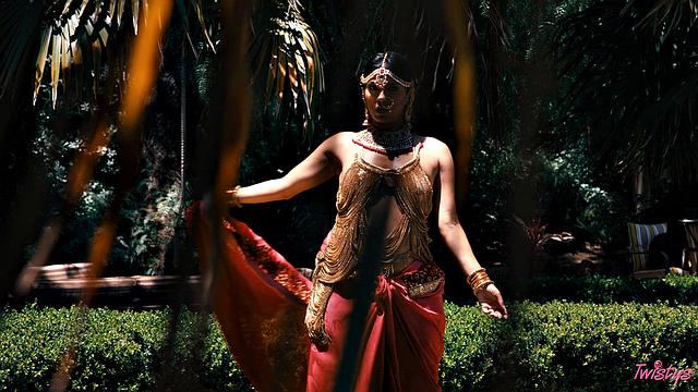 TOTM - Jasmine Blooms