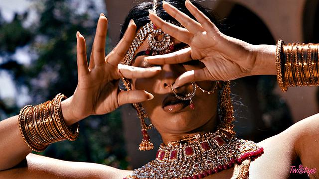 TOTM - Jasmine Blooms