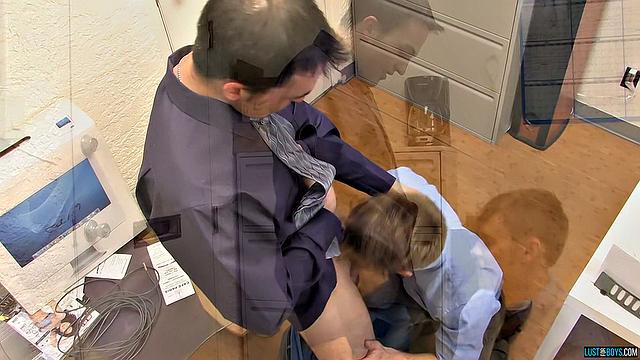 Joey Enjoys Taking Charge - Harrison Ellis &amp;amp; Joey Perelli