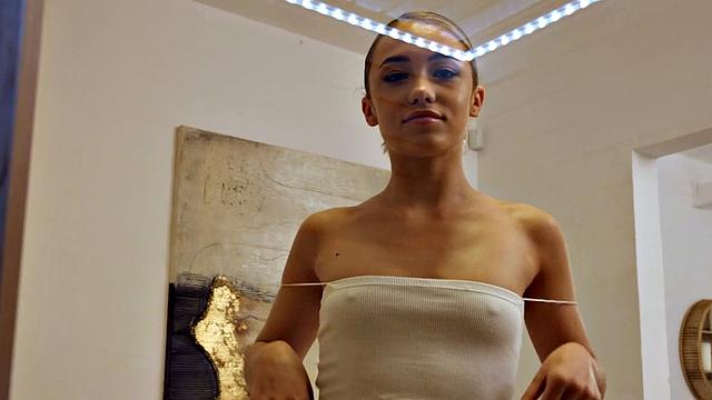 21yo girlfriend fucked by boyfriend after showering