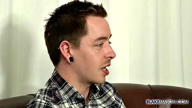 Hot Kit Strokes His Dick - Kit Wilde