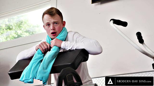 MODERN-DAY SINS - Hot Personal Trainer Katrina Colt Bangs Pervert Guy