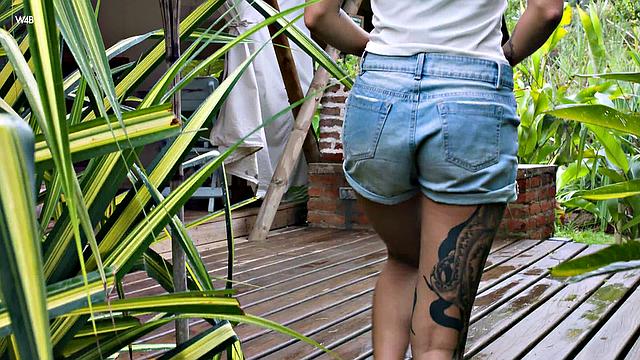 Lilith Baph: Fuck Machine In The Tent