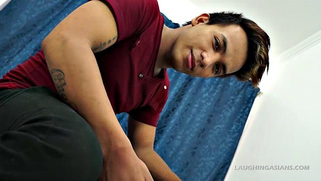 This hunky super cute Asian boy has some perfect Asian male feet. Derik is dark and handsome, so you're going to love this masculine Asian hunk as he slowly removes his shoes and socks up close to the camera for you.