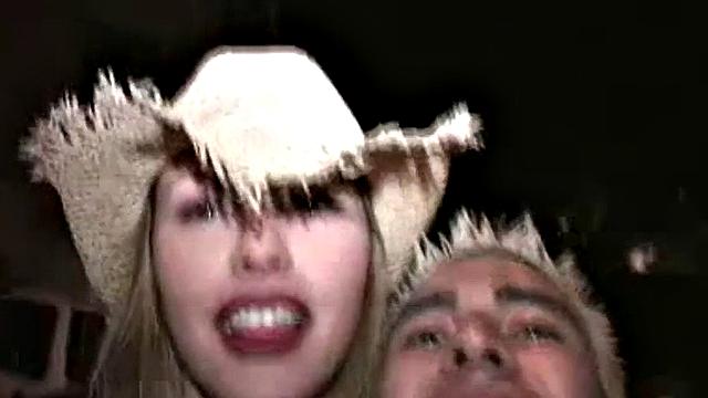 Dick sucking college teen eats cock