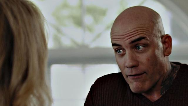 Insatiable bimbo cuntslammed