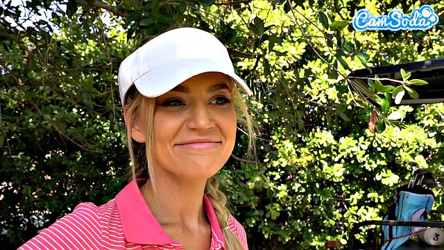 Camsoda - Sexy petite blonde masturbates outdoors