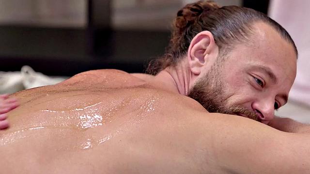 Slutty oiled masseuse babe gives customer sex massage