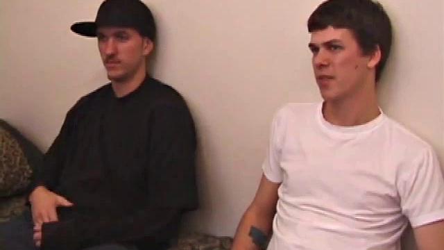 Casper Cox brags about his last conquest to Matthew Matters before they strip out their clothes. Matthew gets Casper to suck his cock then he returns the favor and they switch off until Matthew suggests fucking Casper.