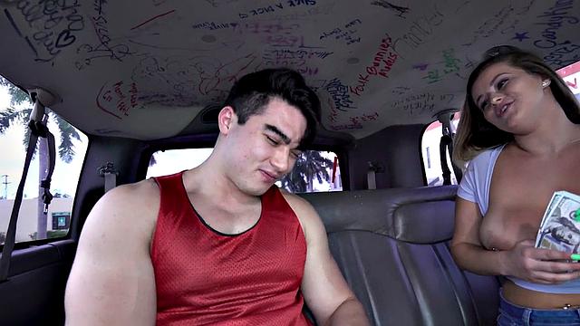 Muscled stud picked up for cum in mouth with gay