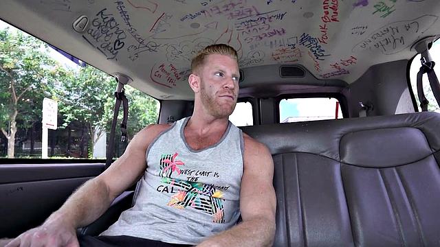 Muscled stud picked up for cum in mouth with gay