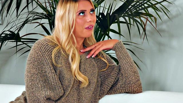 Babes tugging boyfriend in threeway after riding cock