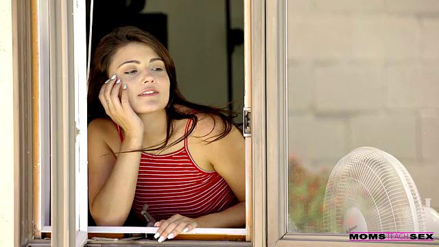 Competing with Mom - S6:E10