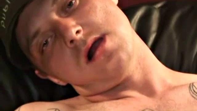 Nice is 32 years old and a welder by trade. He likes having sex with both and women, and cannot decide which he prefers more. This guy really enjoys having his ass rimmed and fucked. Perhaps the ladies just can't help him with his passive side.