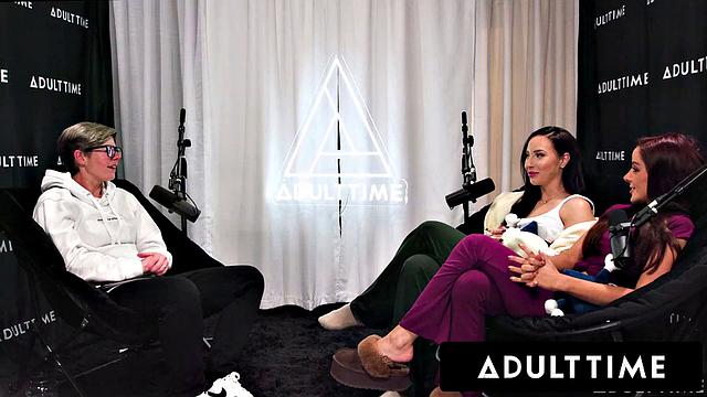 ADULT TIME - Lesbian Babes Melissa Stratton & Vanna Bardot Slutty Pussy Licking & Scissoring!