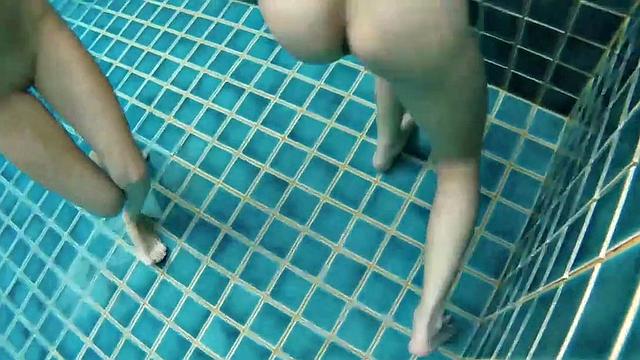 Underwater Threesome