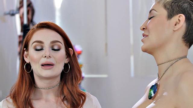 An Interview With All Natural Redhead Babe Lacy Lennon