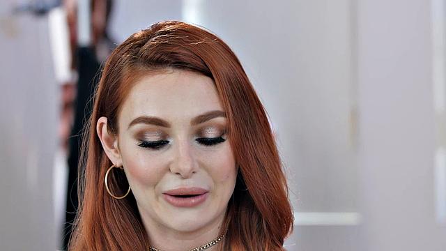 An Interview With All Natural Redhead Babe Lacy Lennon