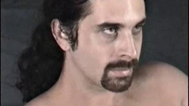 This guy bugged, wanting to do a shoot. I finally agreed, just so he would stop calling. Ron is too much of a queen for this site.