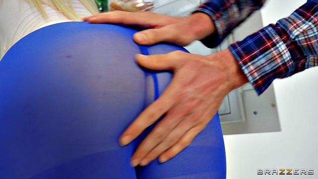 Put down the phone and fuck!