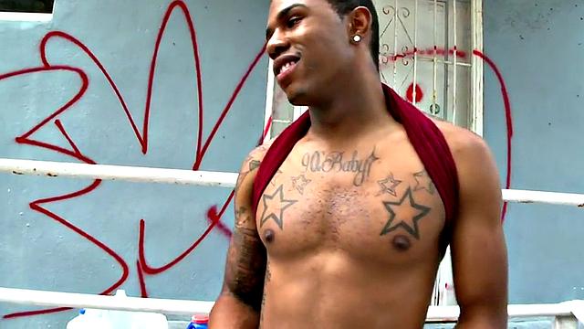 Inked Ebony picked up and fucked outdoors in public