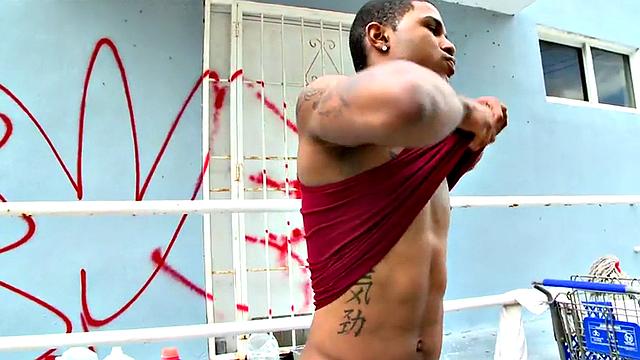 Inked Ebony picked up and fucked outdoors in public