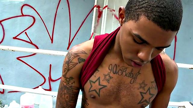 Inked Ebony picked up and fucked outdoors in public