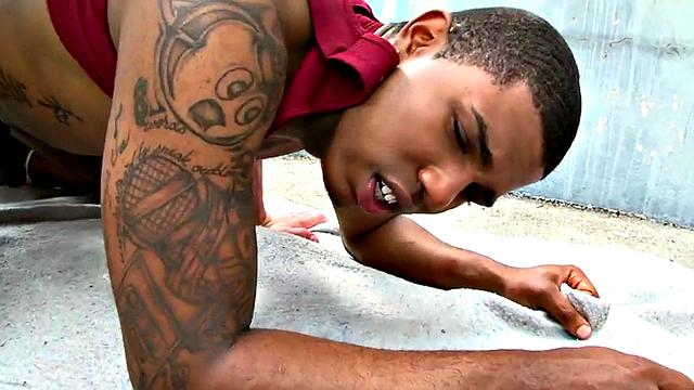 Inked Ebony picked up and fucked outdoors in public