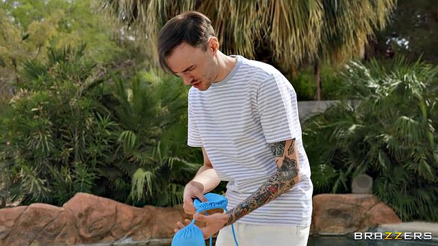 2 Squirting Wives Seduce Pool Guy