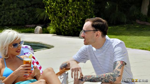 2 Squirting Wives Seduce Pool Guy