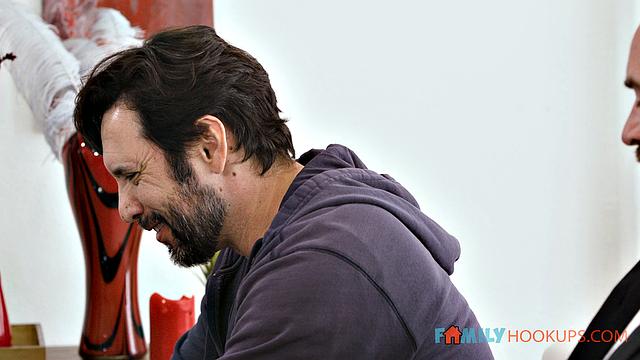 Dysfunctional Family: Episode 4