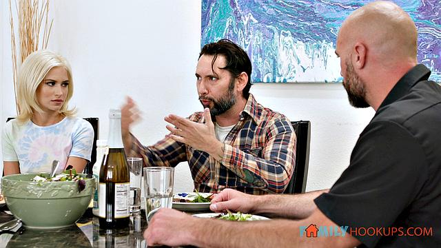 Dysfunctional Family: Episode 4