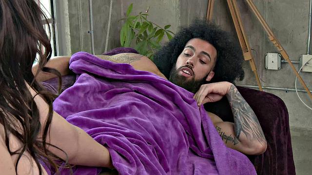 Fiji Falzz fucks her friend's brother