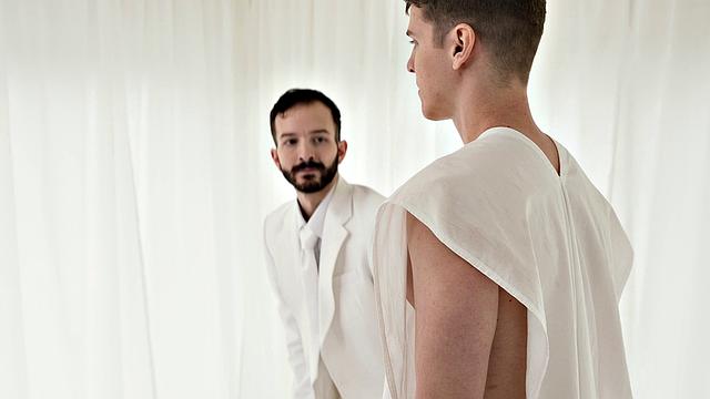 APPRENTICE ROUX Chapter 4 - Anointing