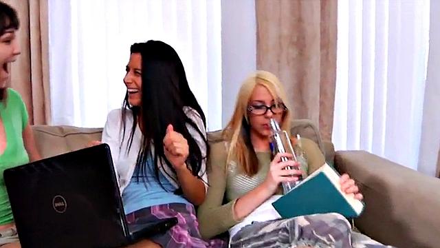 Strapon sissy pegged by group of amateur dominas