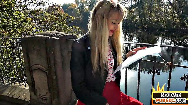 Cute petite enjoys pussyfucking