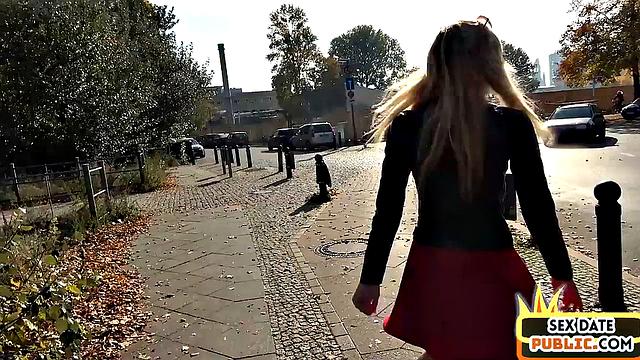 Cute petite enjoys pussyfucking