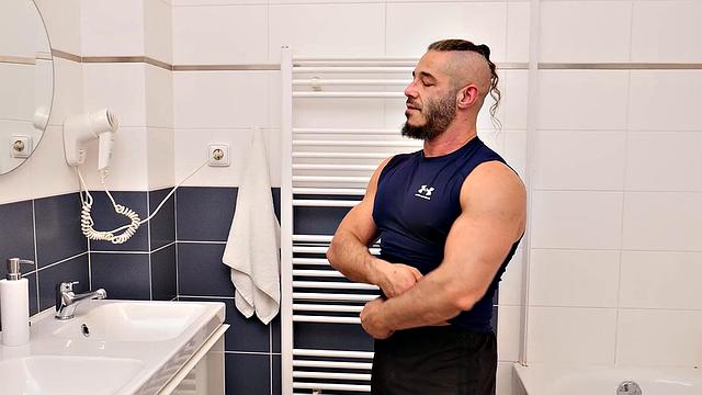 neil henryk takes a thick cock and moans for more
