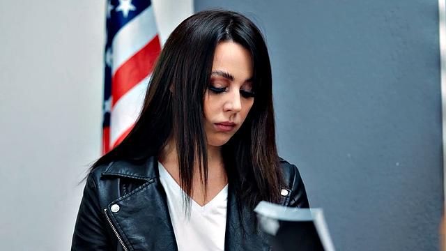 TRANSFIXED - Bickering Rivals Erica Cherry & Whitney Wright Have SEX During Driver's Ed Class