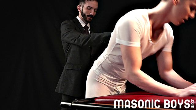 APPRENTICE ROUX Chapter 5 - Sacrament